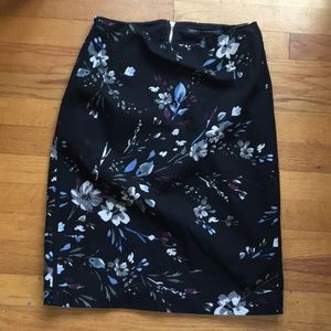 White House Black Market pencil skirt